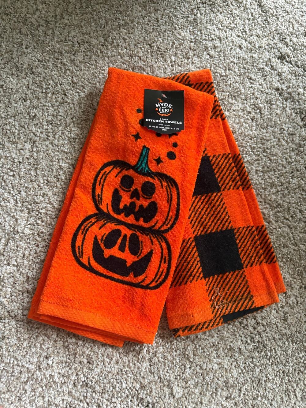 NWT Halloween towels